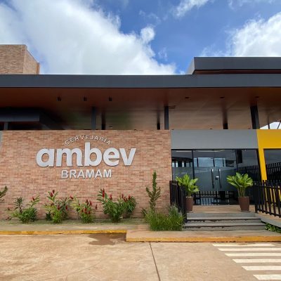 Entrada da Cervejaria Ambev do Grupo Bramam